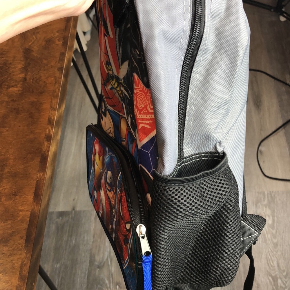 Marvel backpack - Picture 8 of 16